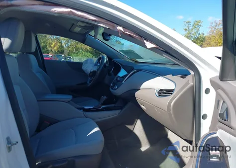 2017 Chevrolet Malibu 1Lt из США, поврежденный, VIN 1G1ZE5STXHF275793